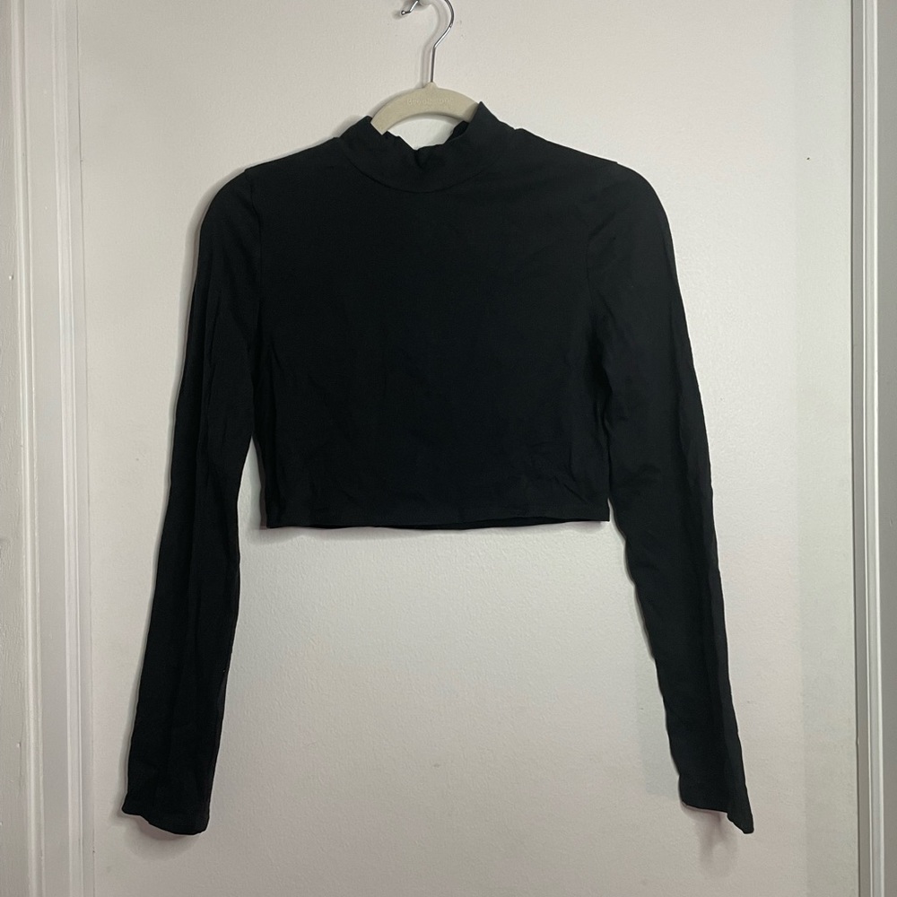Pretty Little Thing top